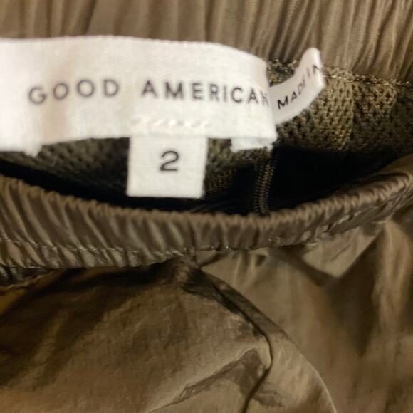 Good American Wide Leg Track Pants MEDIUM Mocha Pull On Casual Athletic Gym - Picture 10 of 13